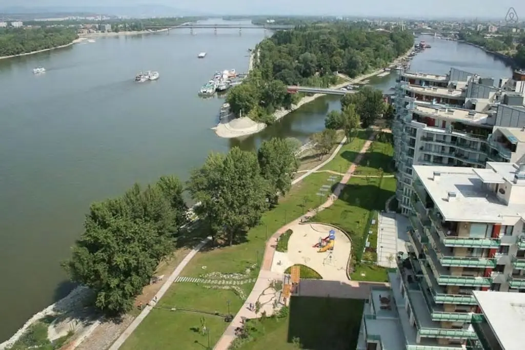 A Duna ára- Marina part